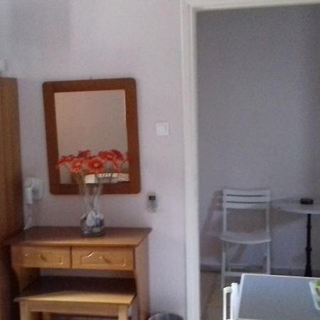 ארמופוליס Kabanis Rooms מראה חיצוני תמונה